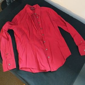 Women's Eddie Bauer wrinkle-resistant shirt